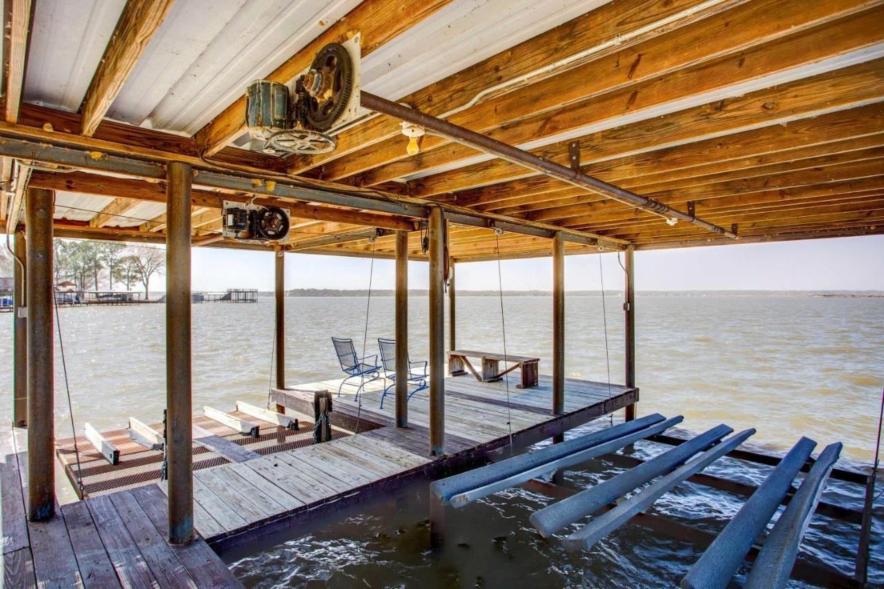 Cedar Creek Lakefront Vacation Rental With Pool Gun Barrel City Exterior foto