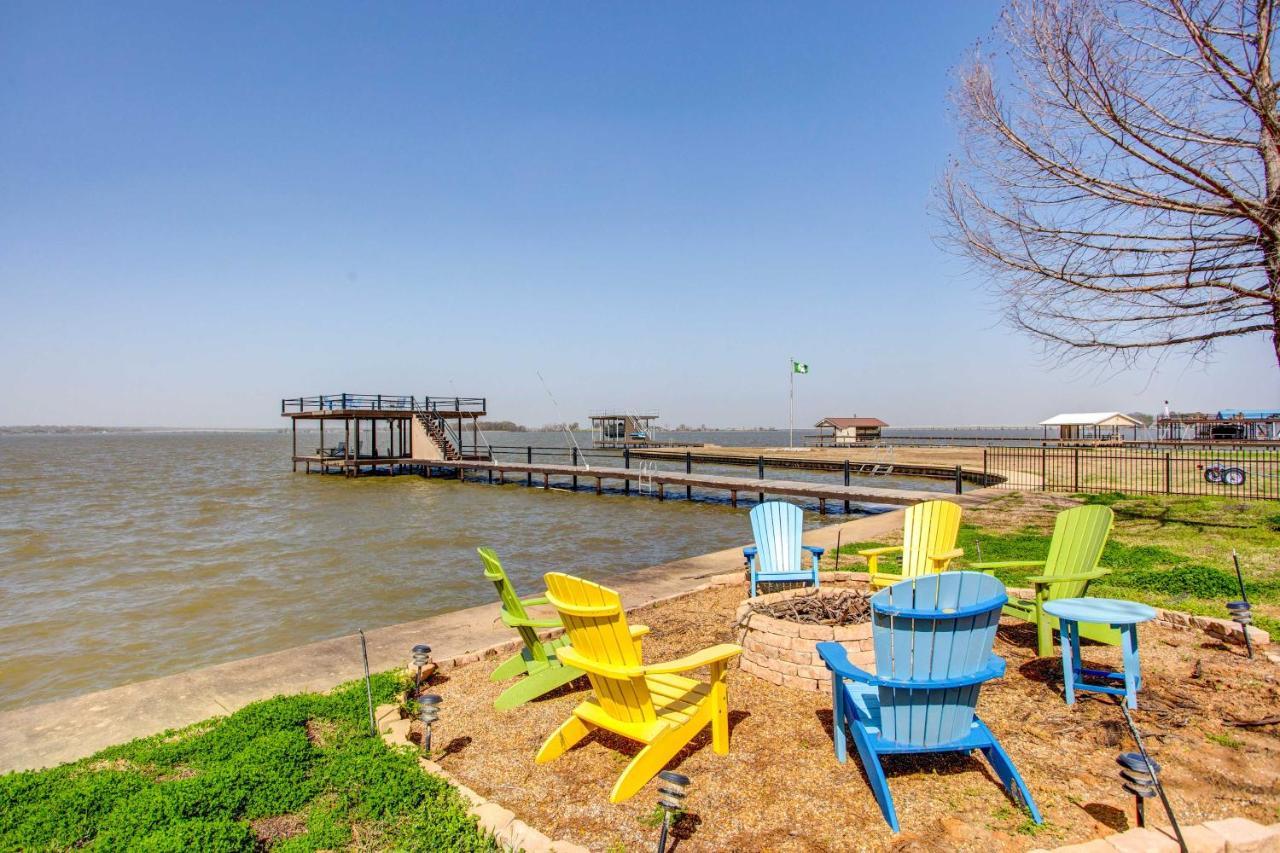 Cedar Creek Lakefront Vacation Rental With Pool Gun Barrel City Exterior foto